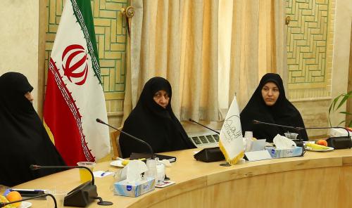 دیدار خانم عرب نژاد با خانم برقعی2