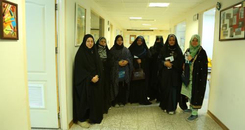 بازدید فعالان فرهنگی هندوستان از جامعه الزهرا (9)