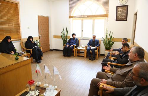 دیدار مدیر جامعه الزهرا با مسئولان بیمه تأمین اجتماعی (4)
