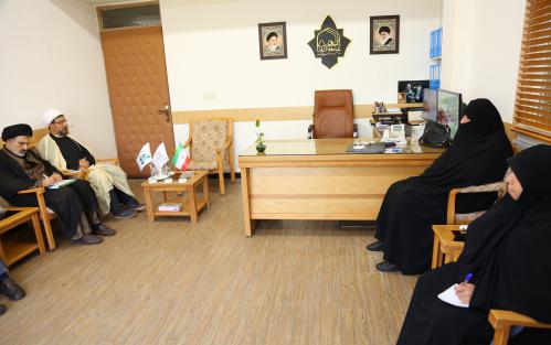 دیدار مدیر جامعه با حجت الاسلام جهانگیری سهروردی (6)