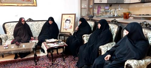 دیدار مدیر جامعه با خانواده شهید ابراهیم زاده