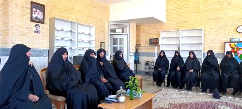 دیدار مدیر جامعه الزهرا با مدیر و کارمندان مرکز آموزش مجازی و غیرحضوری