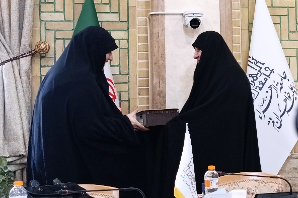 تکریم خانم حیدری